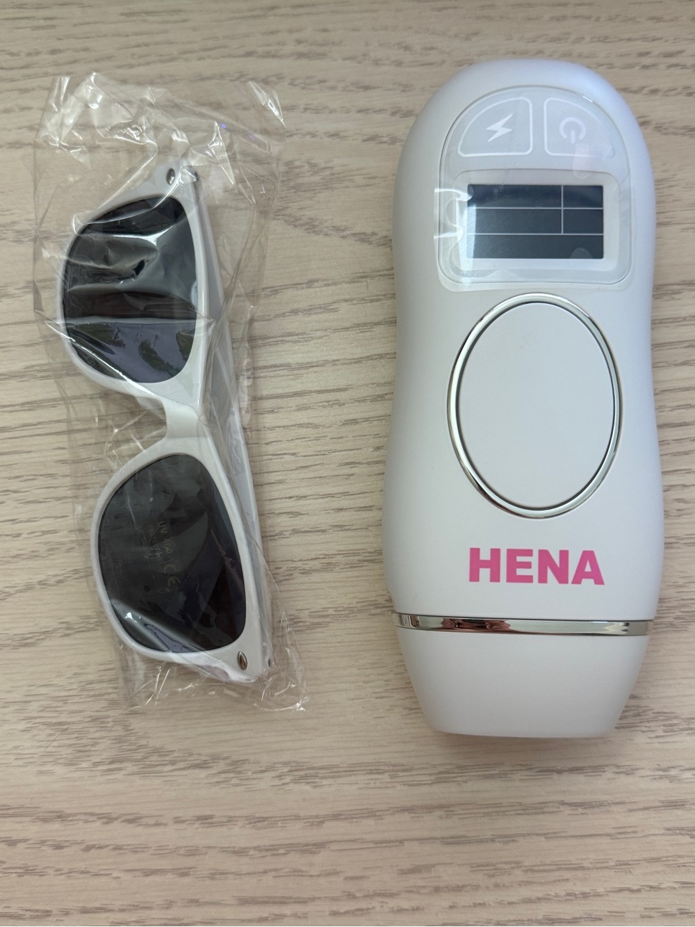 Hena Handheld IPL Hair Removal System - 399079 Flash